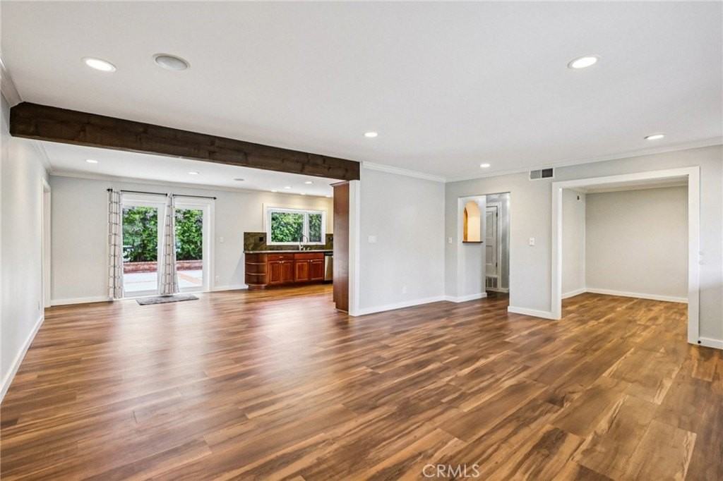 1742 Bonaire Way - Photo 7 of 50