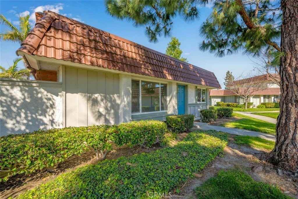 11268 Morgen Way - Photo 6 of 50