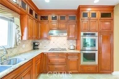 1805 Speyer Ln #B - Photo 7 of 31