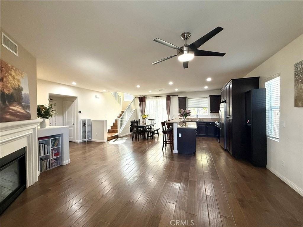 14540 Manchester Ave - Photo 5 of 22