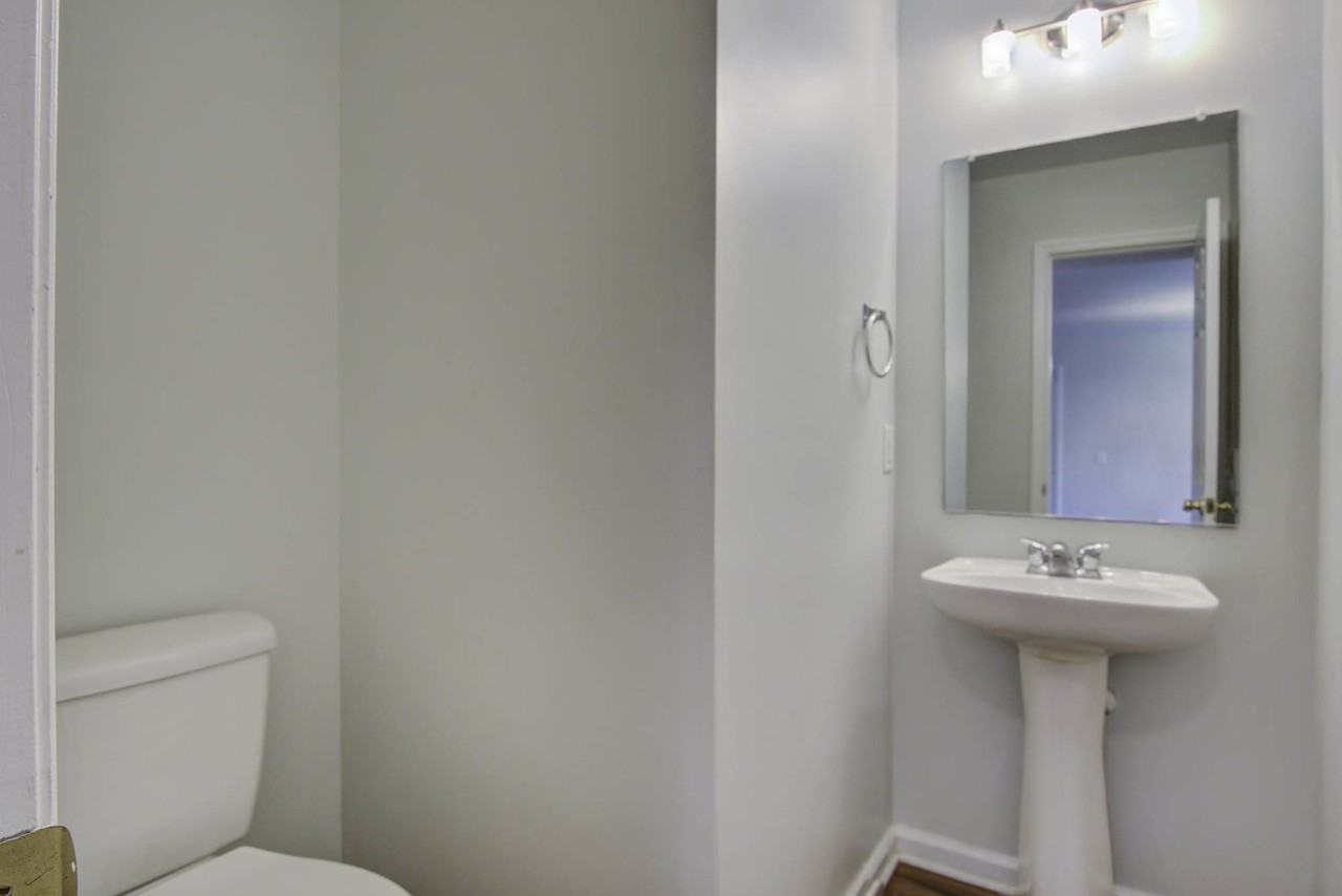 138 Thistle Rd - Photo 6 of 8