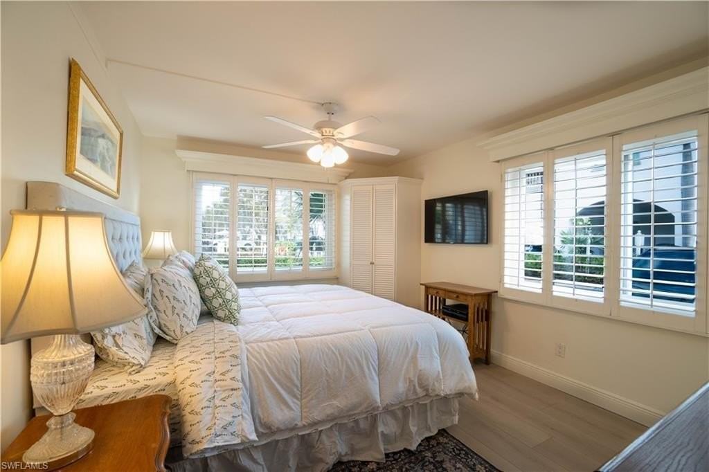 388 4th Ave S #388 - Photo 2 of 16