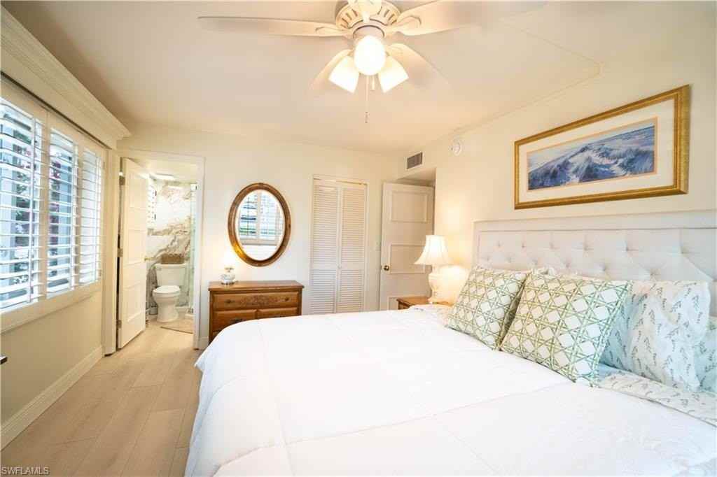 388 4th Ave S #388 - Photo 3 of 16