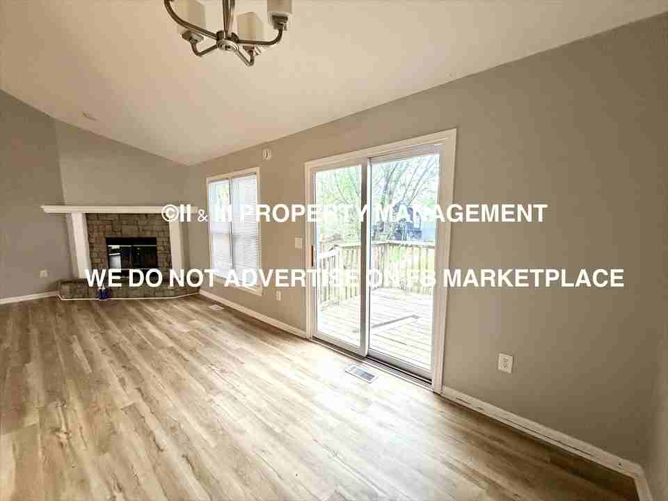 1482 W Prairie Ter #1 - Photo 3 of 28