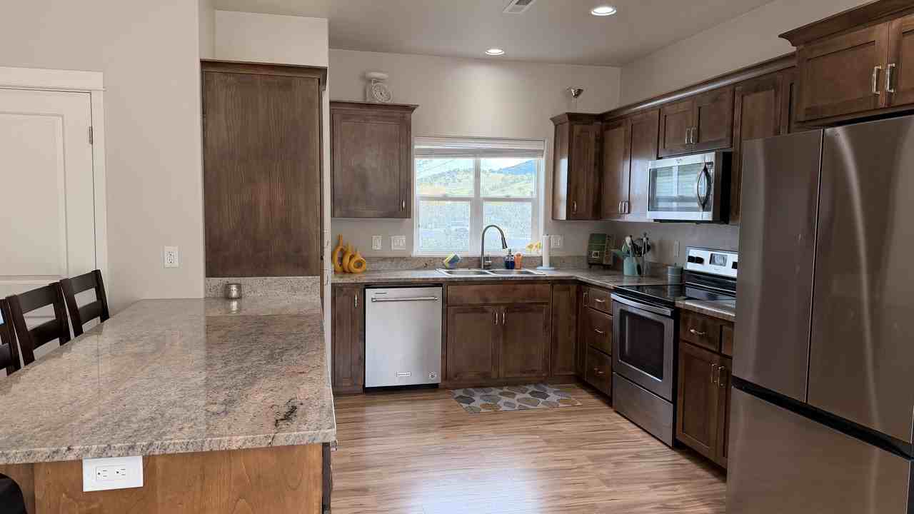 301 Wintersage Cir #SF - Photo 6 of 13