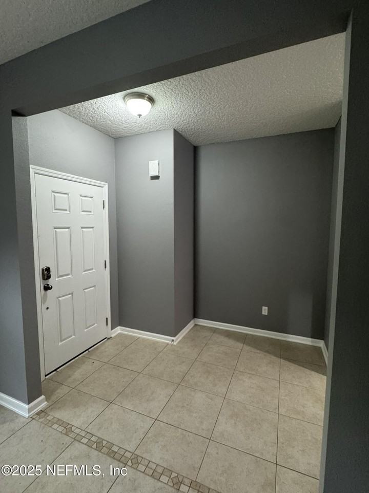 15626 Tisons Bluff Rd - Photo 6 of 50