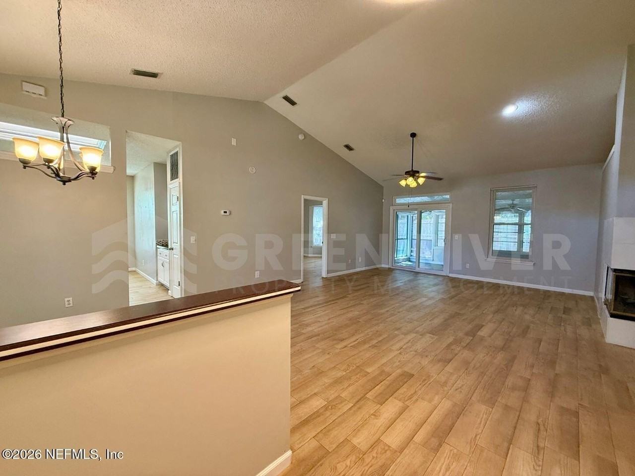 7642 Collins Ridge Blvd - Photo 5 of 35