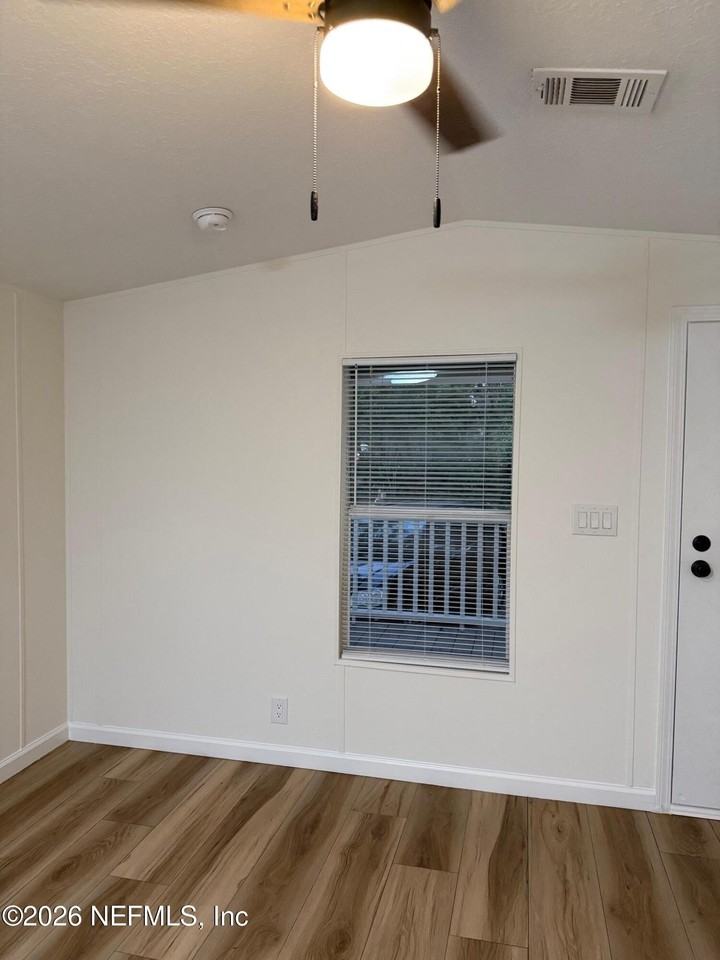 11098 Joel St - Photo 5 of 12