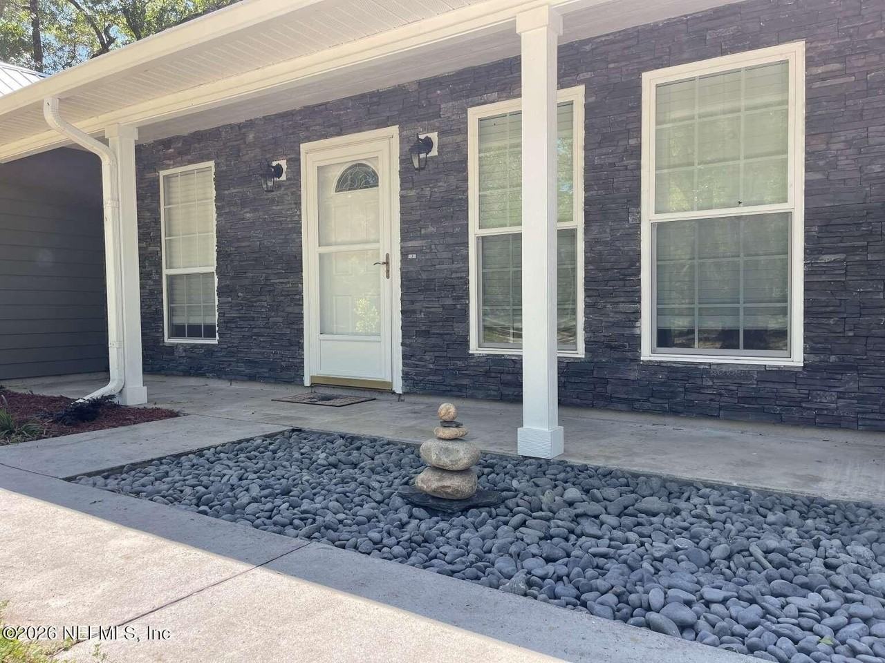9050 Nw 131st Pl - Photo 2 of 21