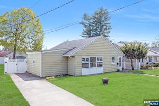 191 Howard Ave - Photo 1 of 1