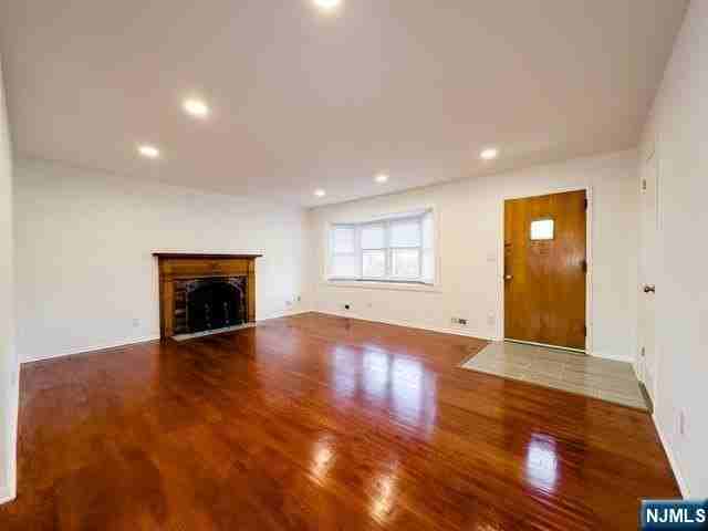 59 Herring St - Photo 4 of 16