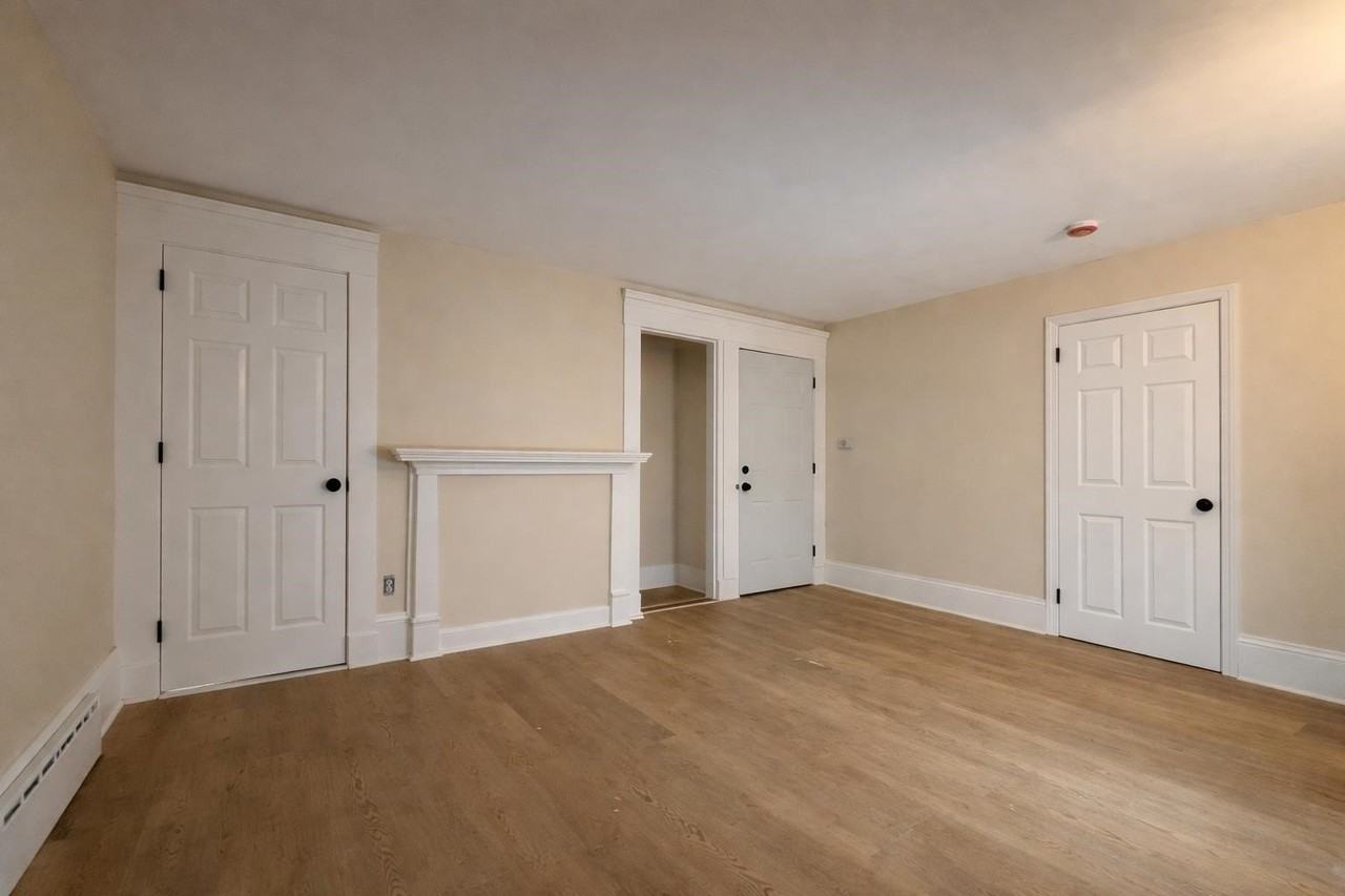 155 S Main St #3 - Photo 3 of 9