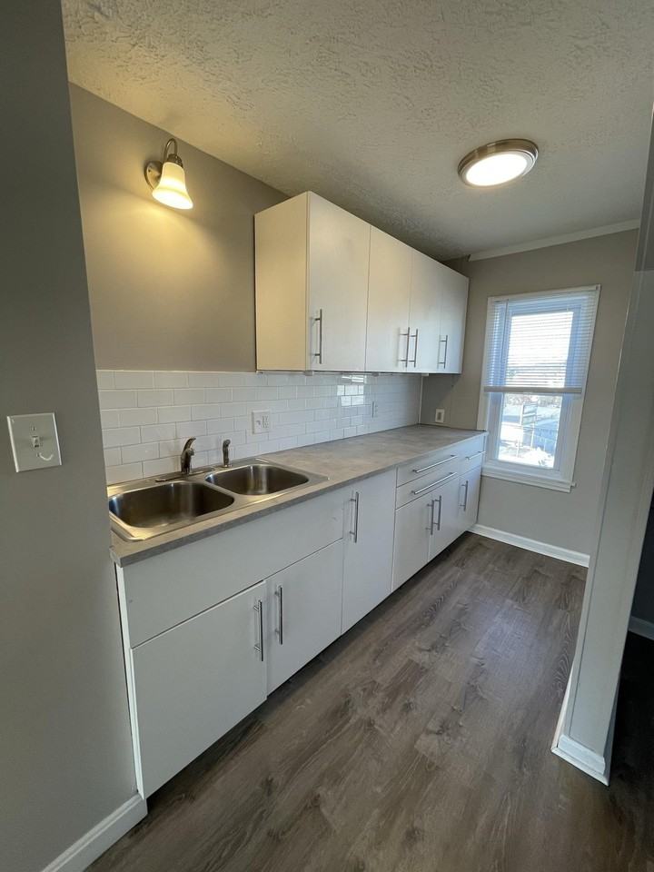 12 Cumberland St #3rdFL - Photo 3 of 11