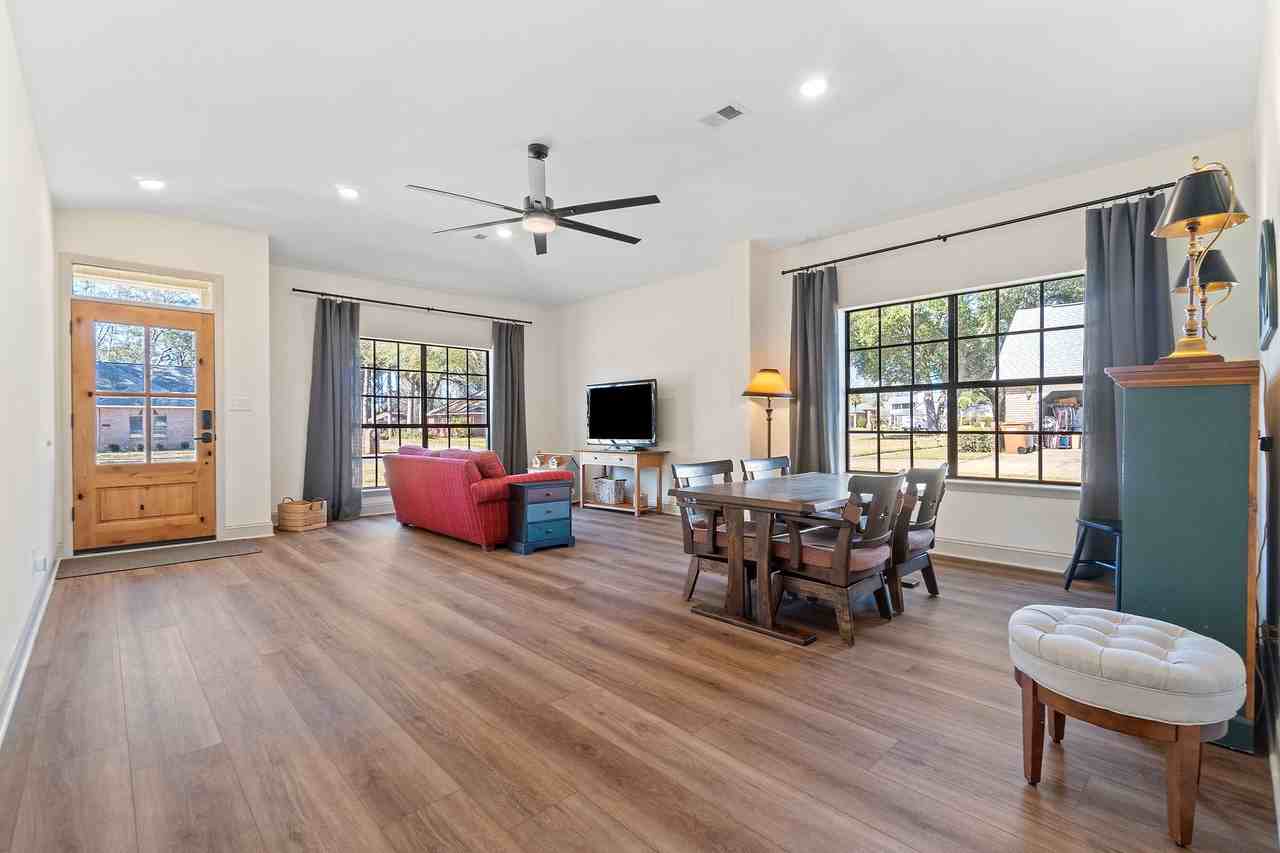 3244 Cobblestone Dr #1 - Photo 5 of 44