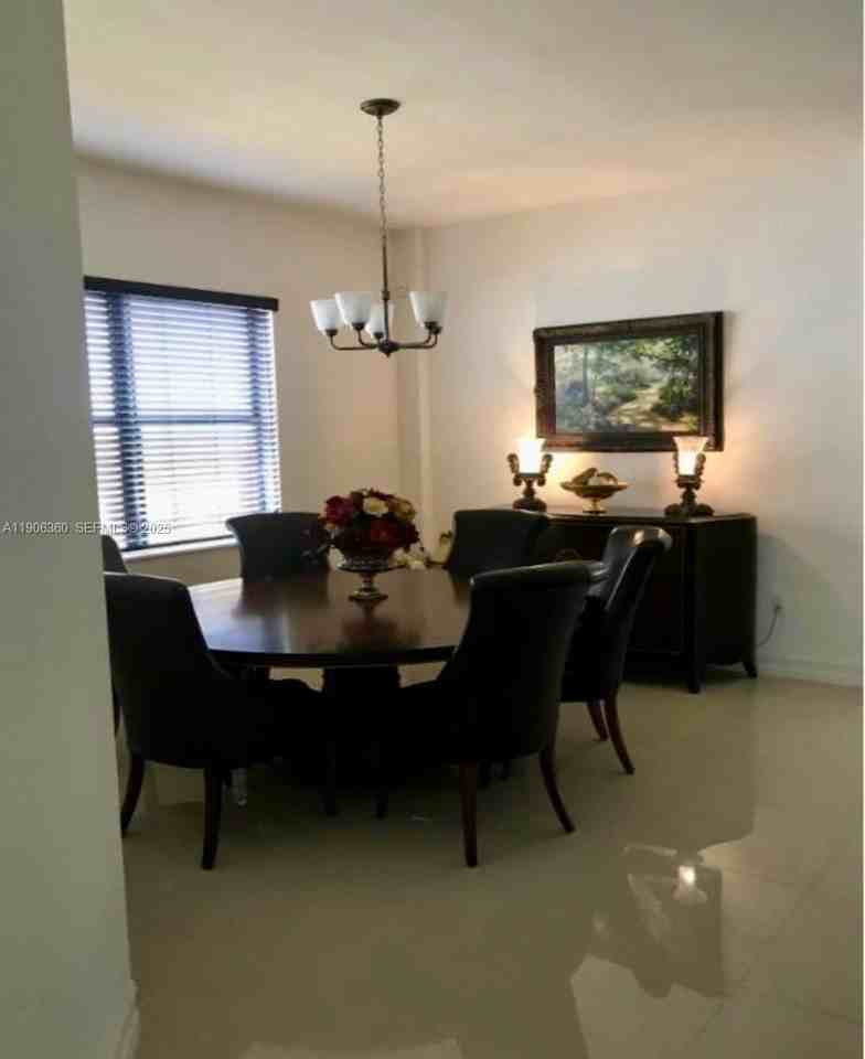 14432 Southwest 31st Street - Photo 6 of 6