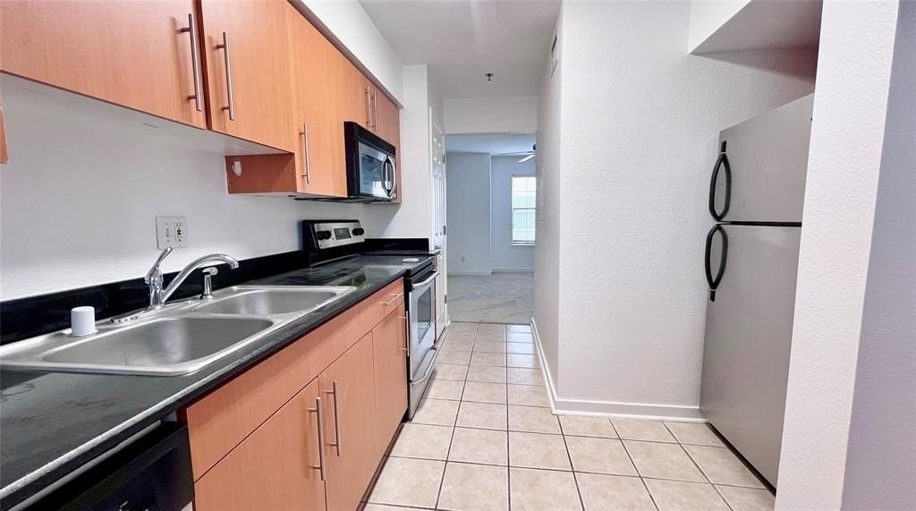 3901 Travis St #217 - Photo 5 of 22