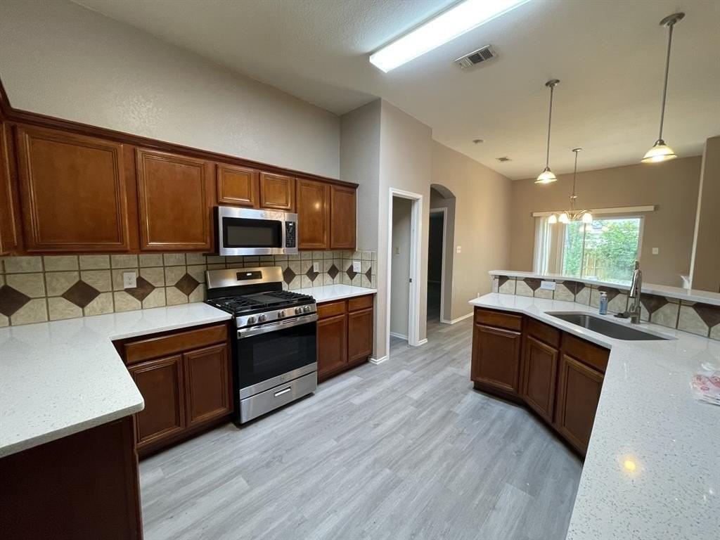 2709 Logan Dr - Photo 7 of 16