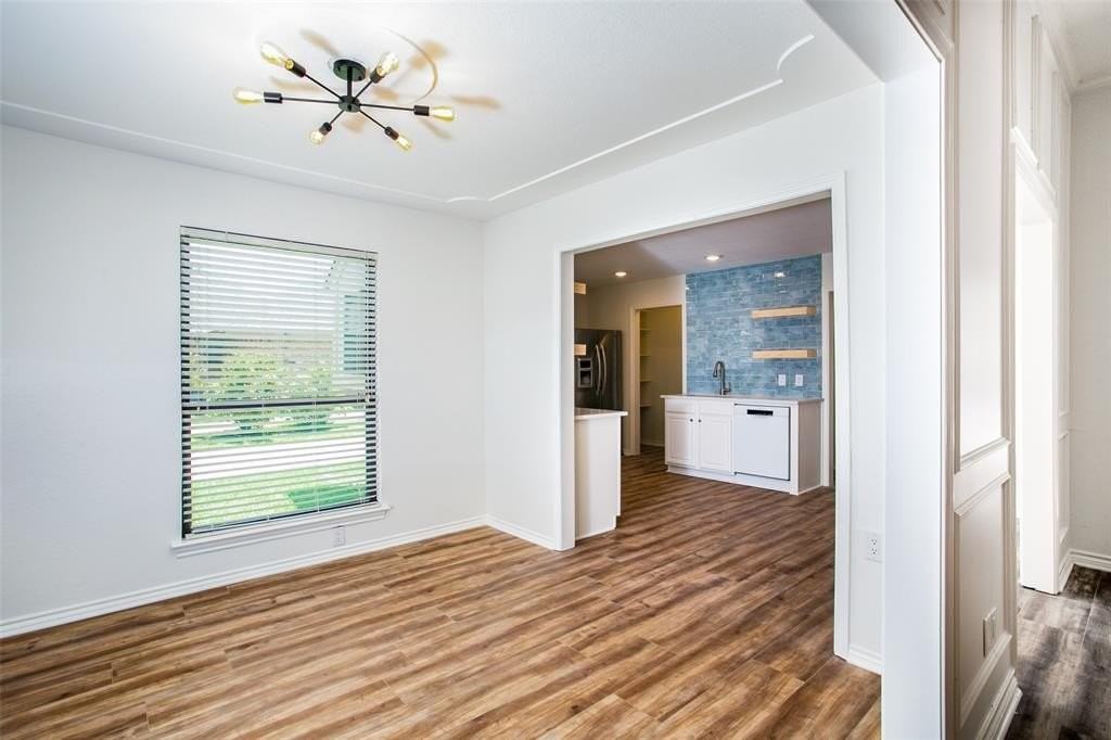 3107 Sweet Briar St - Photo 7 of 25