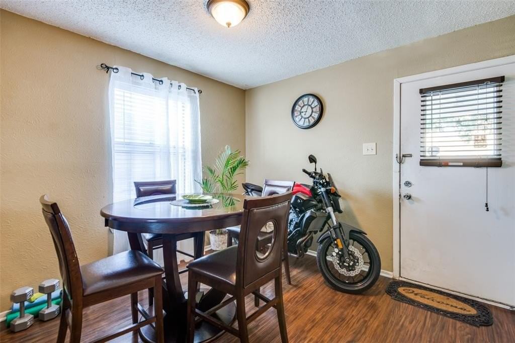 3309 Fallmeadow St - Photo 5 of 12