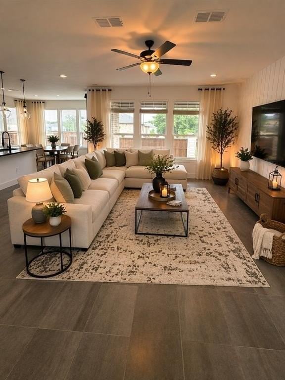 7557 Donnelly Ave - Photo 6 of 17