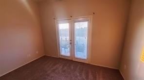 10805 Nantucket Dr - Photo 7 of 17