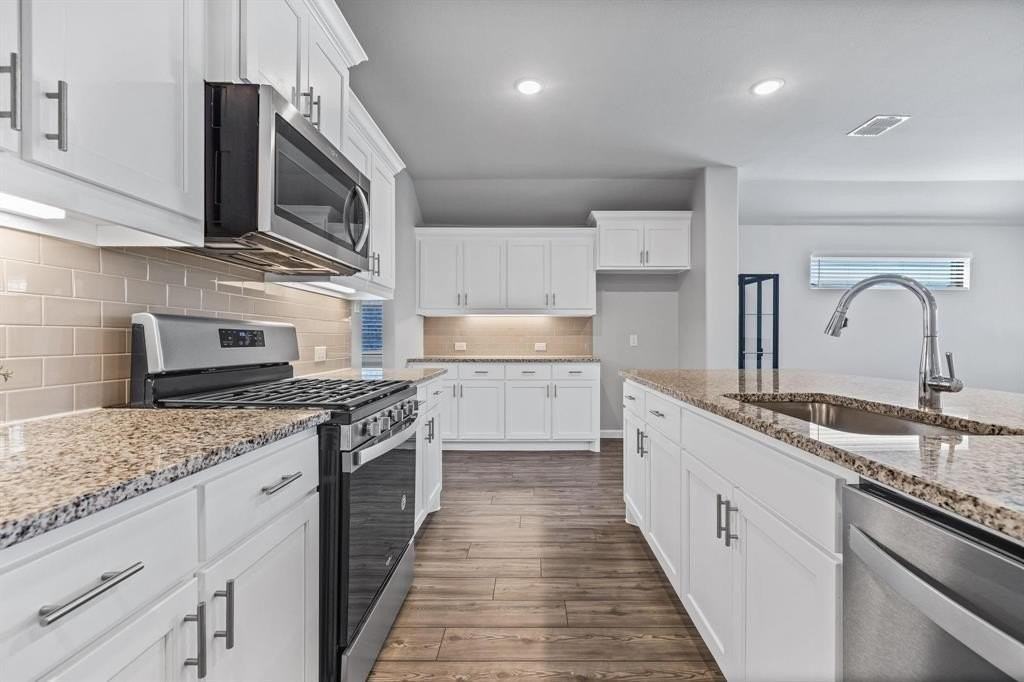 620 Shade Tree Way - Photo 7 of 35