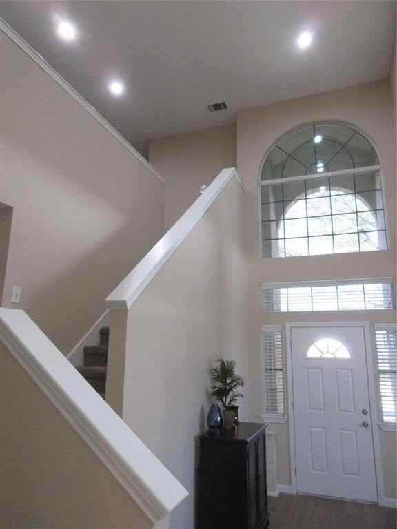 713 Victorian Dr - Photo 3 of 23