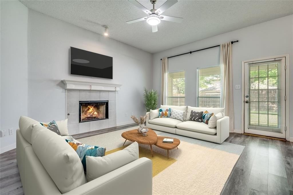 11248 Covey Ln - Photo 2 of 12