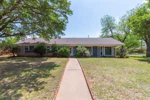 featured image of 4073 Concord Dr