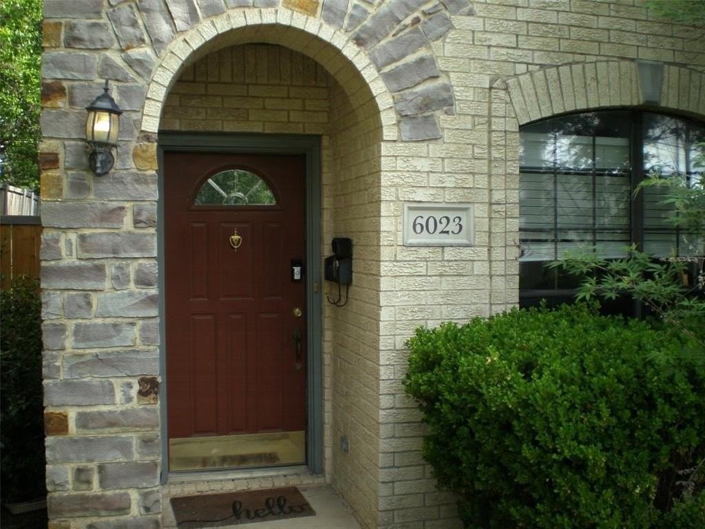 6023 Oram St - Photo 2 of 13