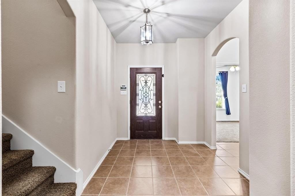 12521 Ocean Spray Dr - Photo 5 of 40