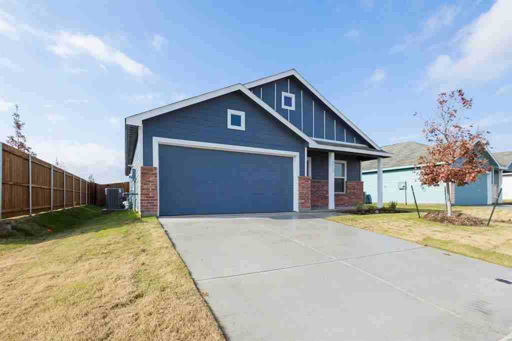 7713 Gus Wilson Dr - Photo 2 of 28