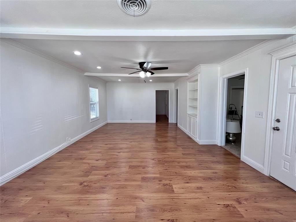 6630 Hawk Rd - Photo 3 of 20