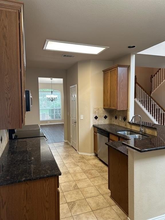 2013 Trinity Ln - Photo 6 of 19