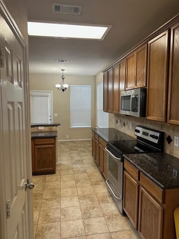 2013 Trinity Ln - Photo 7 of 19