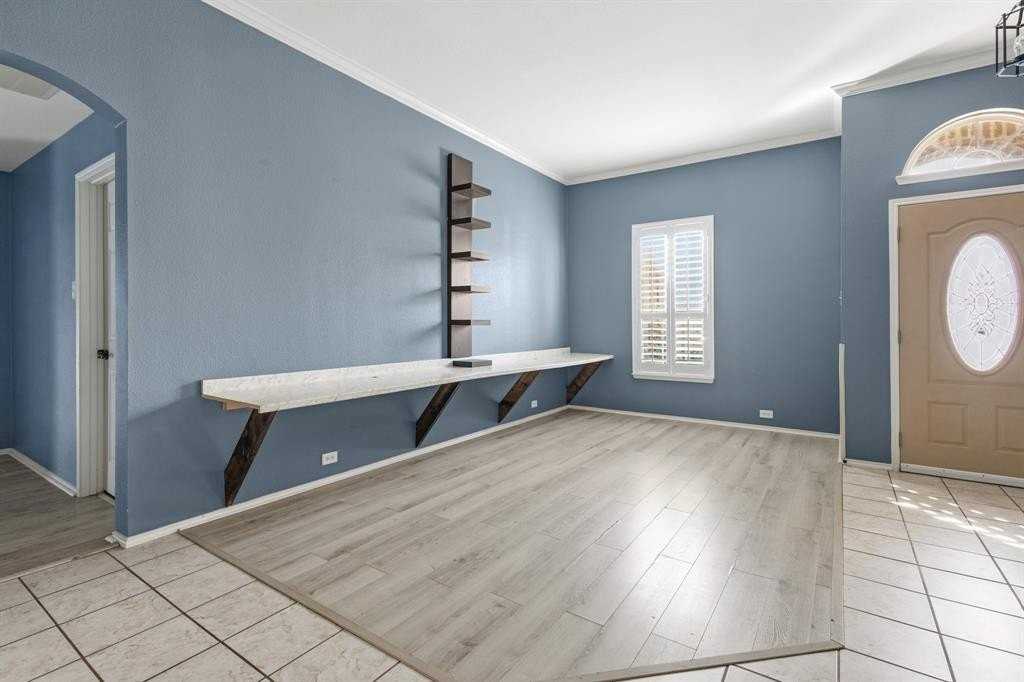 4507 Foxmeadow Trl - Photo 4 of 27