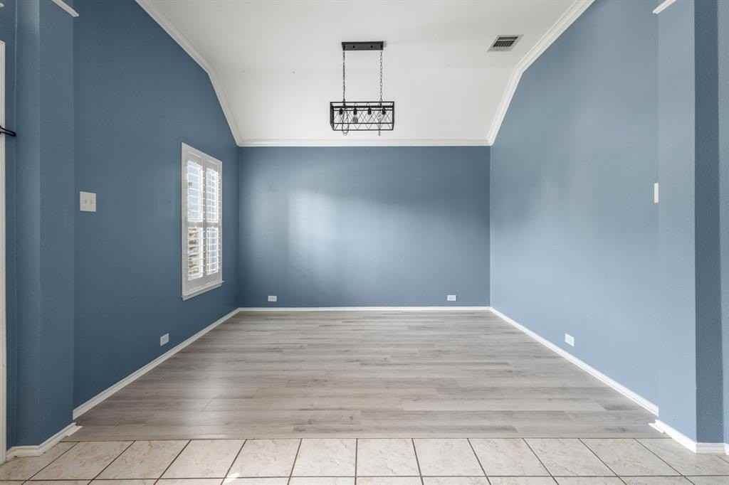 4507 Foxmeadow Trl - Photo 6 of 27