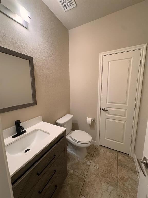 801 Oriel Cir - Photo 4 of 18