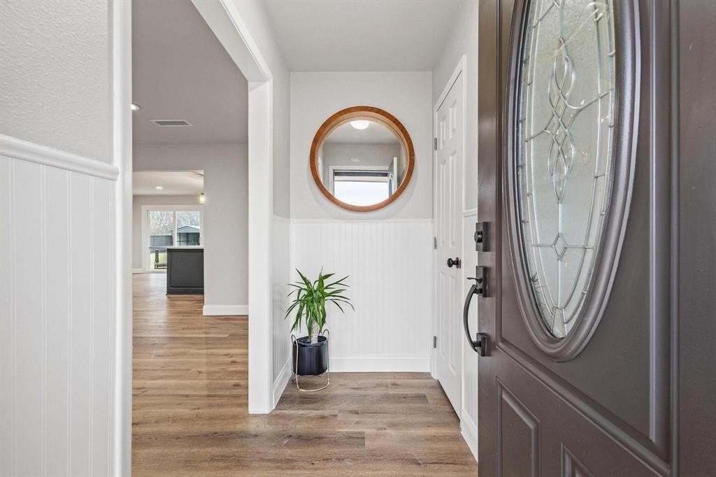 3327 Carriage Cir - Photo 7 of 40