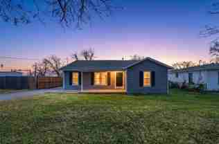 418 Russell St - Photo 1 of 1