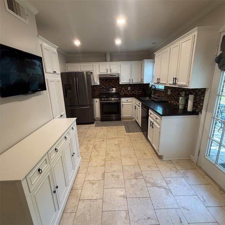 1808 Donna St - Photo 3 of 25