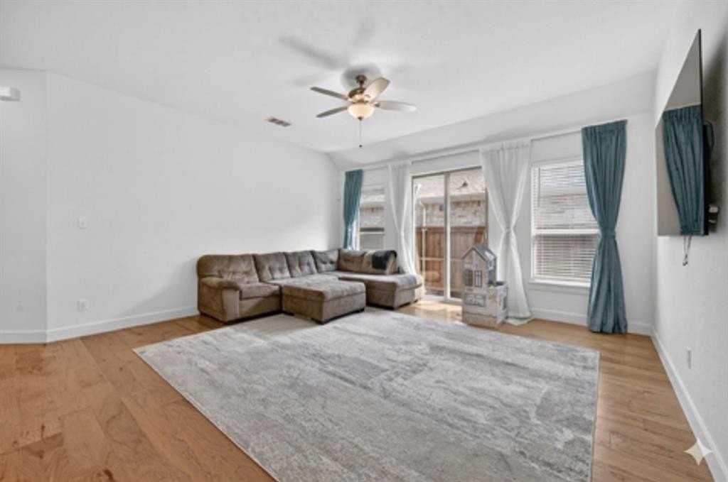 4876 Connor Pl - Photo 3 of 20