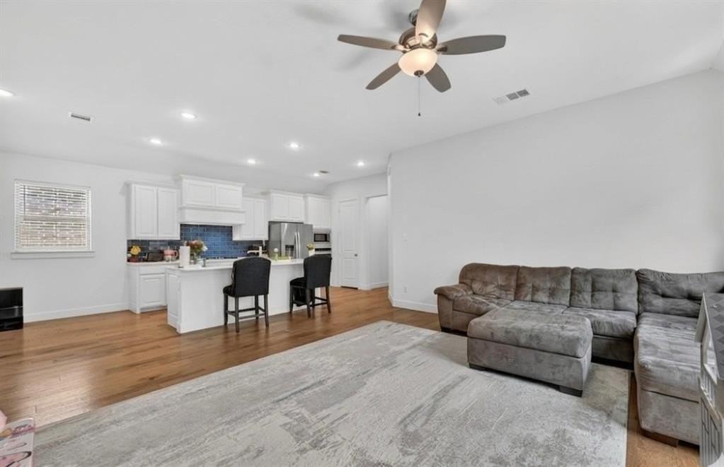 4876 Connor Pl - Photo 5 of 20