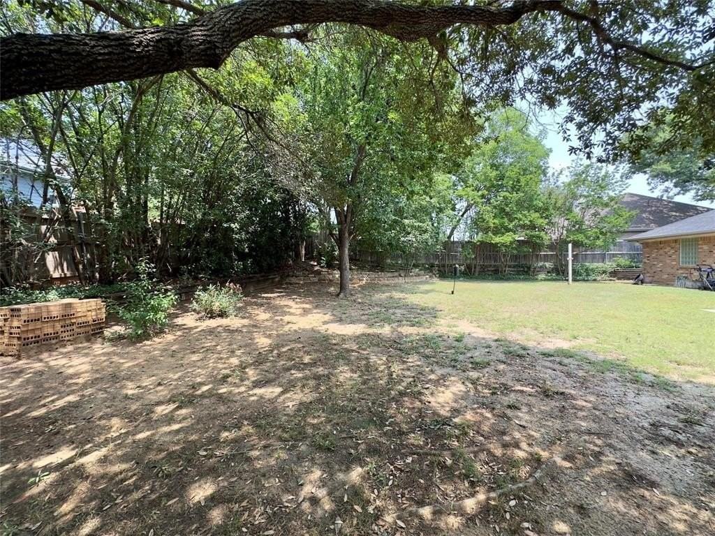 2128 N Aspenwood Dr - Photo 6 of 27