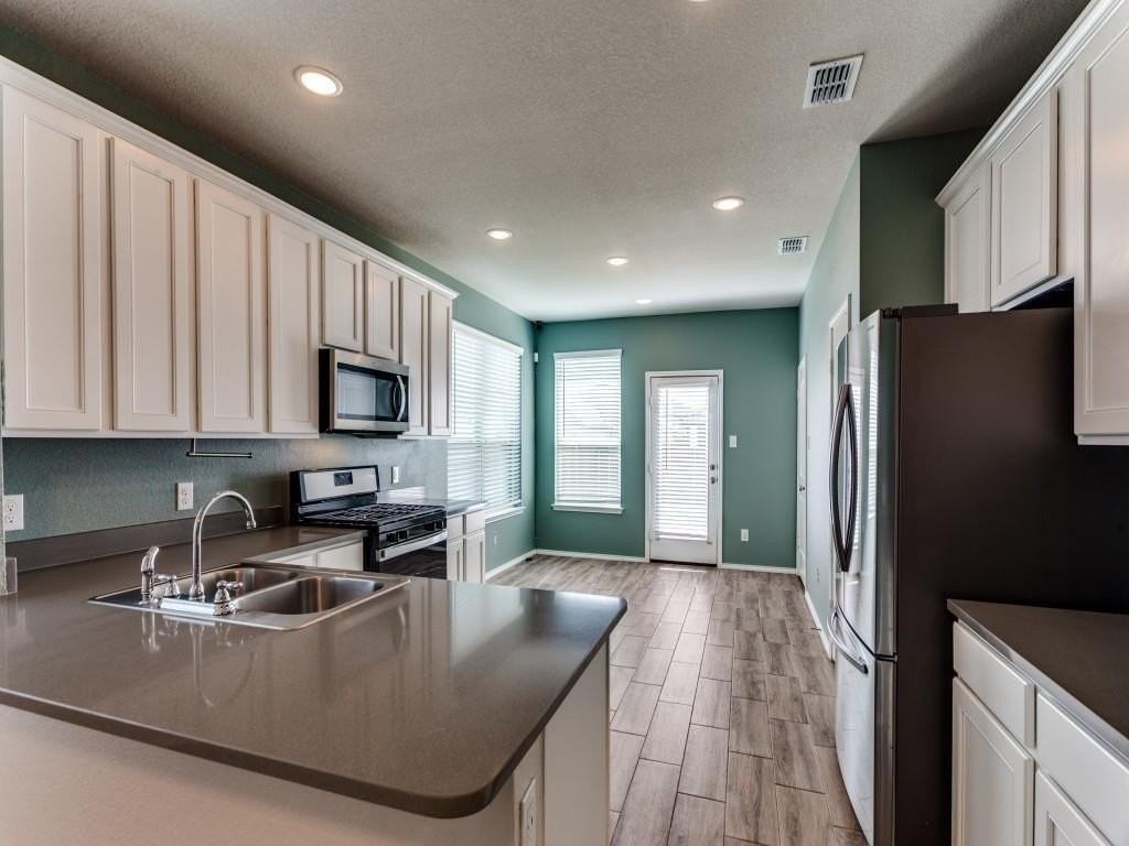 2804 Bursera Ln - Photo 4 of 13