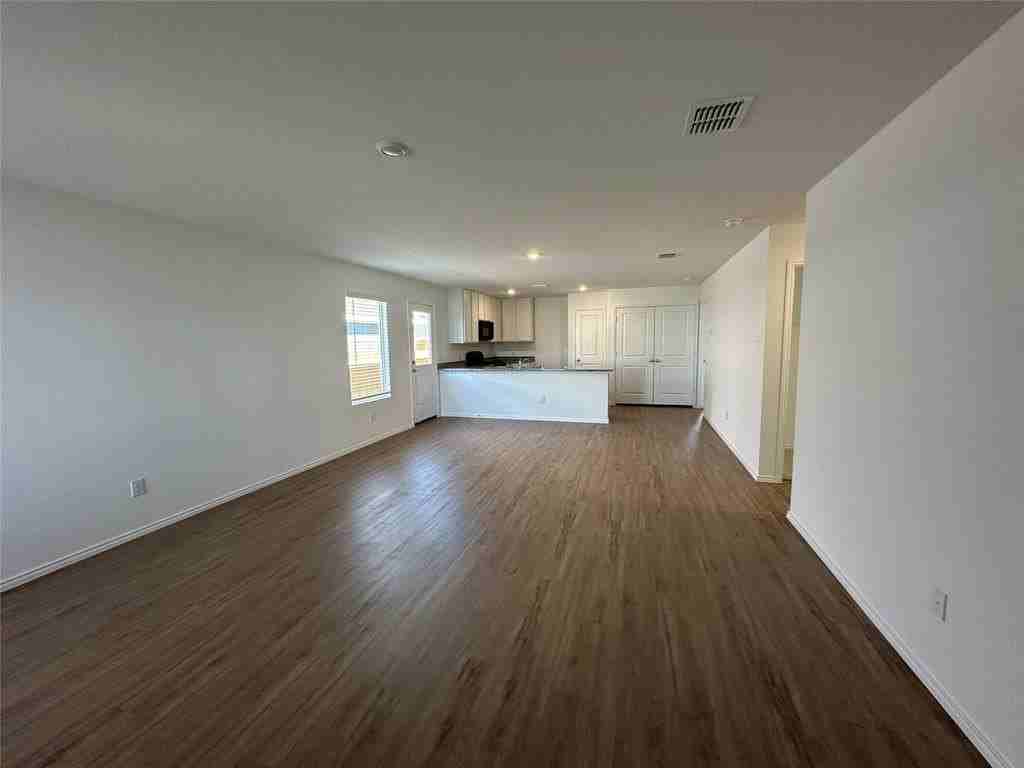 1008 Mountain Laurel Rd - Photo 6 of 21