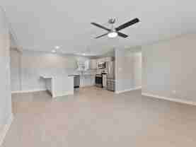 421 S Interurban St - Photo 1 of 1