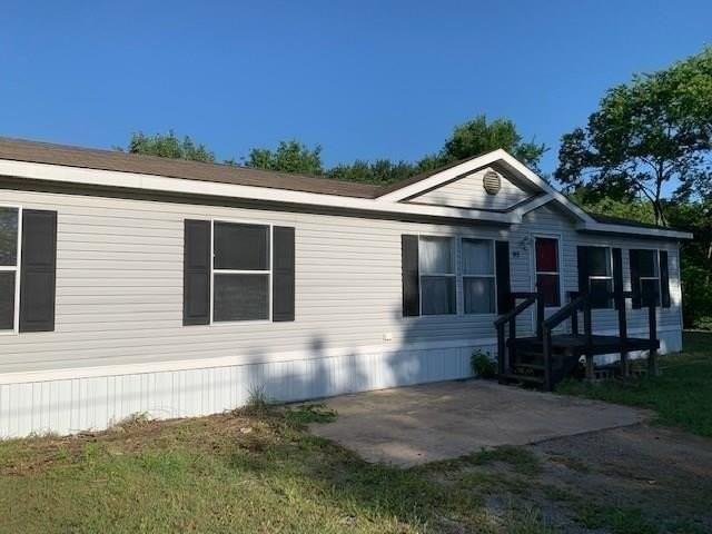 95 Janice Dr - Photo 2 of 7