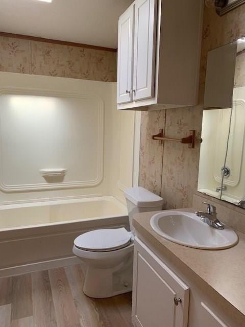 95 Janice Dr - Photo 3 of 7