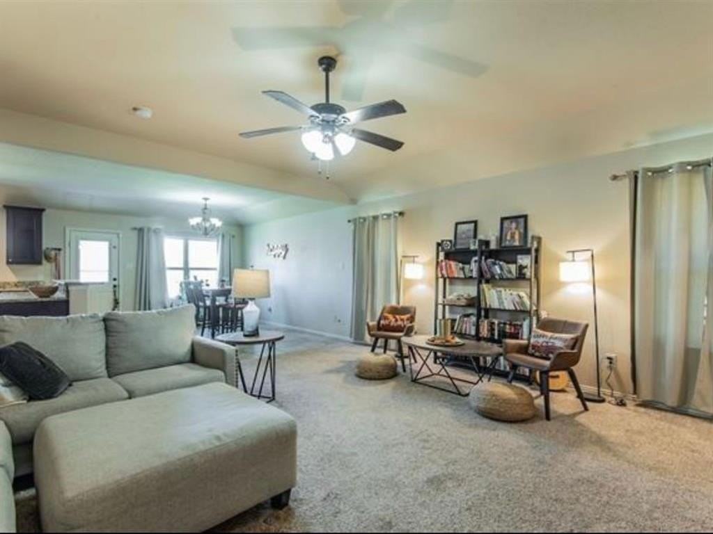 108 Halifax Cir - Photo 6 of 25